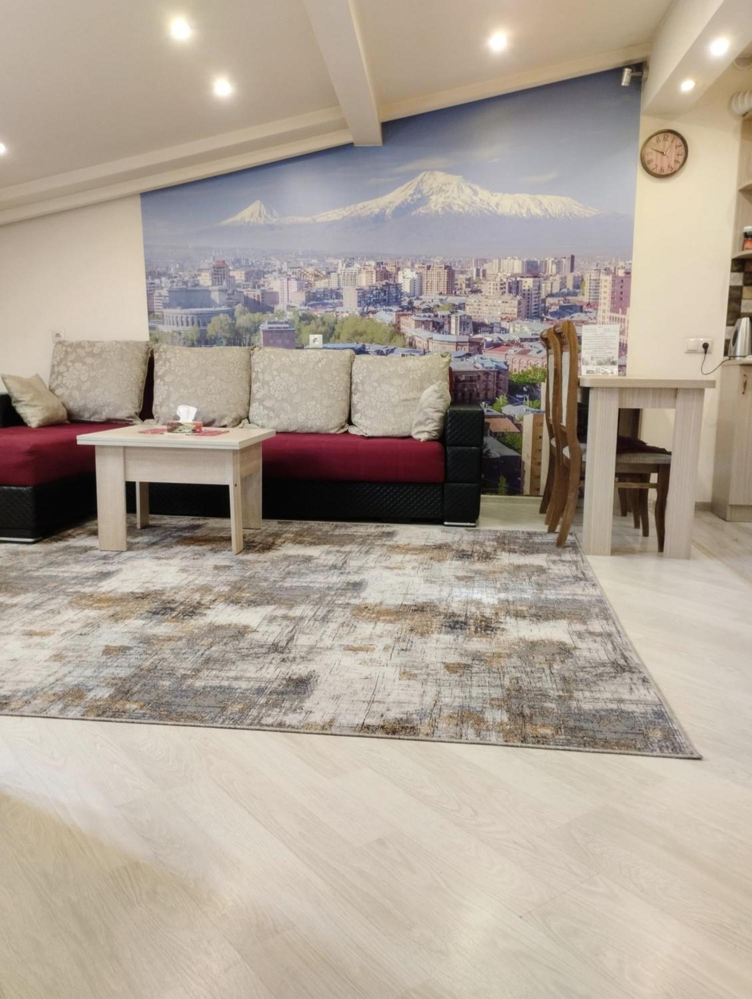 Lily'S Apartment Ереван Экстерьер фото