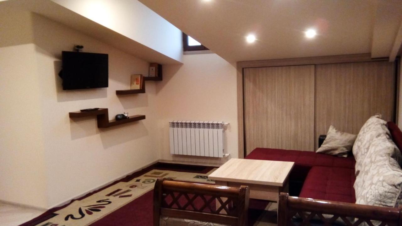 Lily'S Apartment Ереван Экстерьер фото